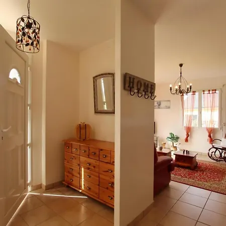 Chez Bielsa 1 Holiday home *